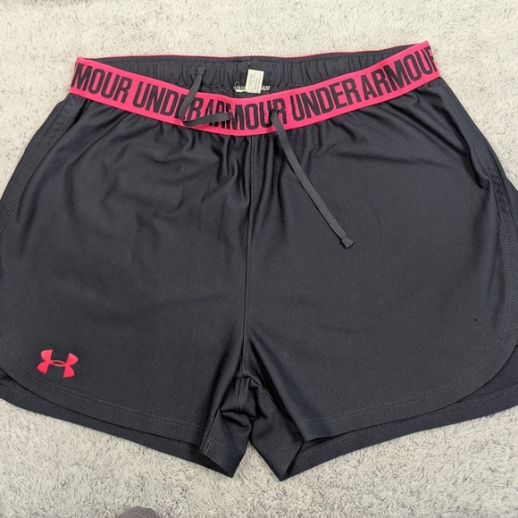 Under Armour Women's Black and Gray Athletic Running Shorts Lot Of 2 Sz Medium - Picture 3 of 5
